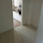 Lovely With Balcony And Free Parking *