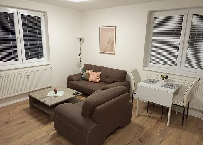 Lovely With Balcony And Free Parking Trenčín